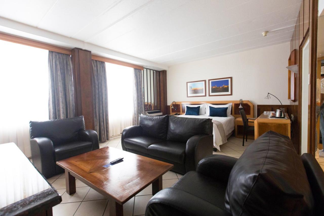 Sierra Burgers Park Hotel Pretoria-Noord Eksteriør bilde